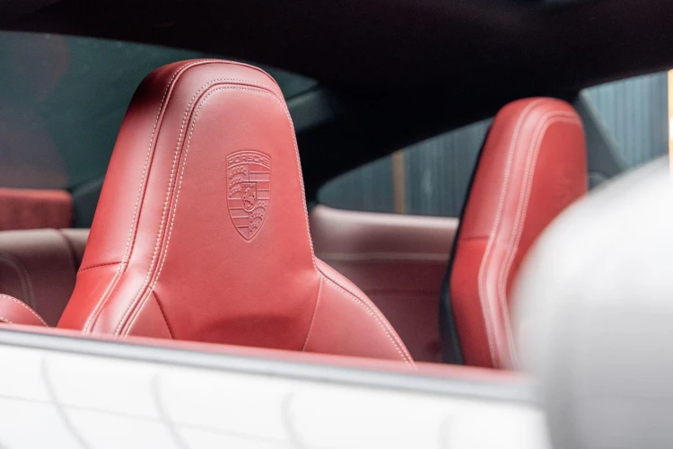 Vehicle Image 31