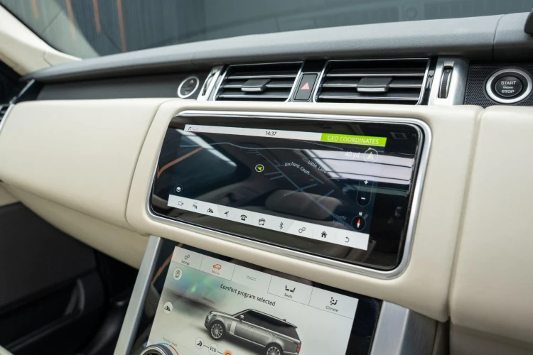 Vehicle Image 10