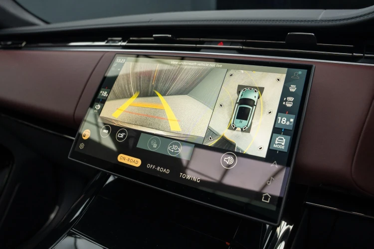 Vehicle Image 8