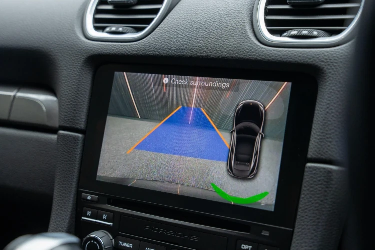Vehicle Image 10