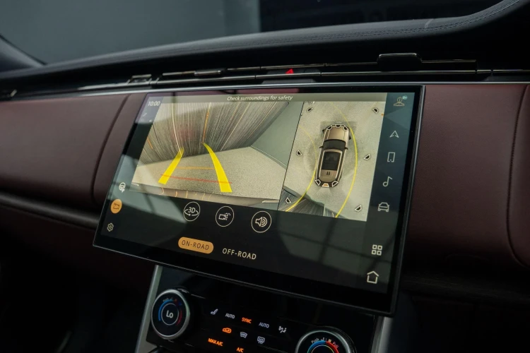Vehicle Image 8