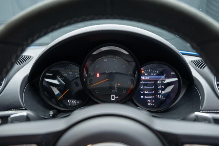 Vehicle Image 22