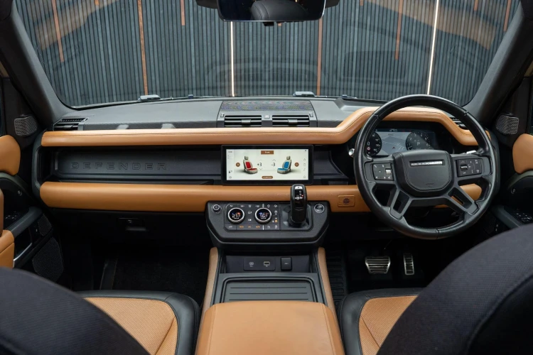 Vehicle Image 35