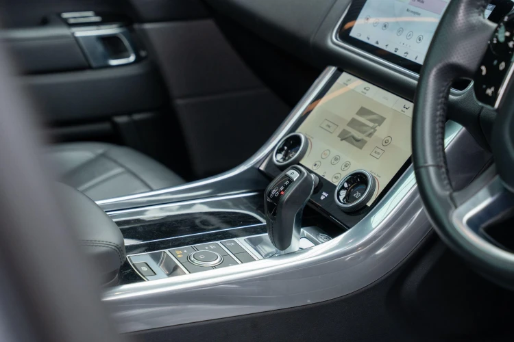 Vehicle Image 36