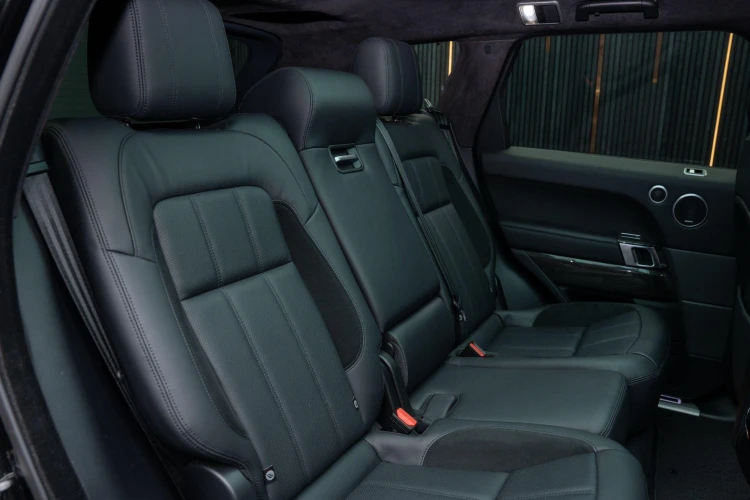 Vehicle Image 14