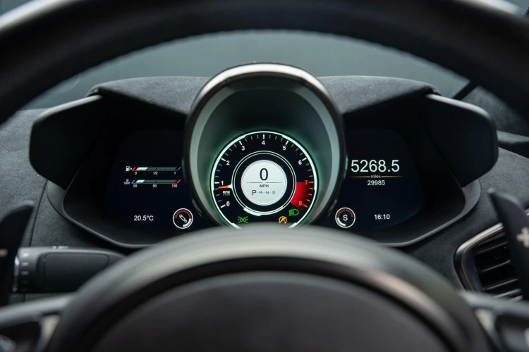 Vehicle Image 22