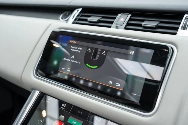 Vehicle Image 10