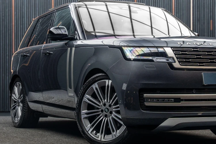 Vehicle Image 7