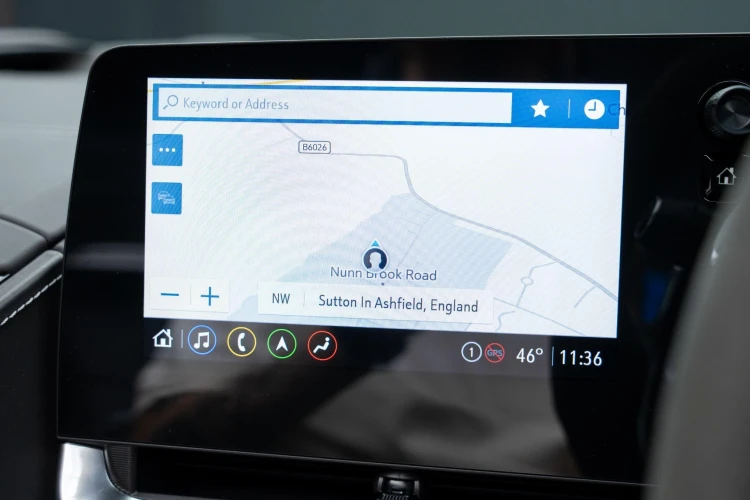 Vehicle Image 10