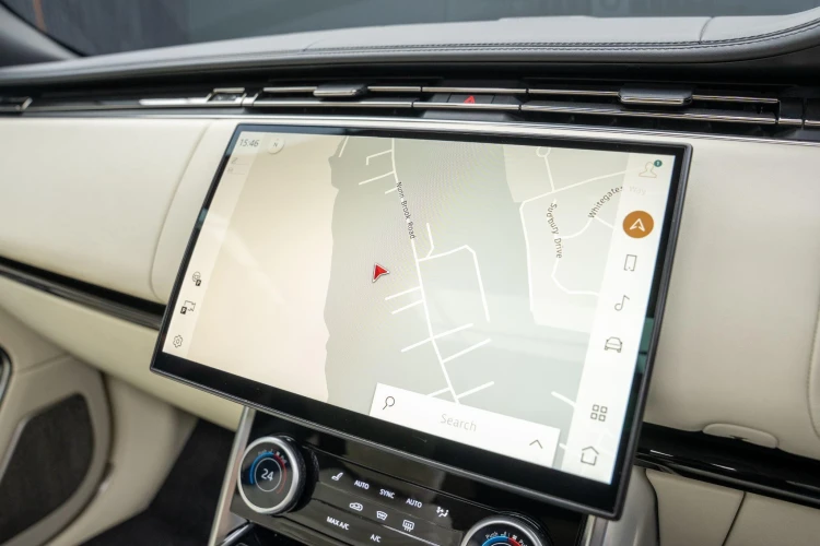 Vehicle Image 10