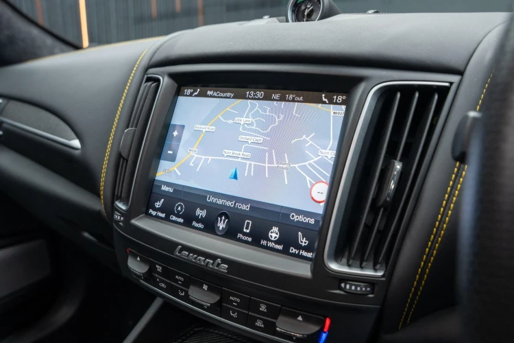 Vehicle Image 10