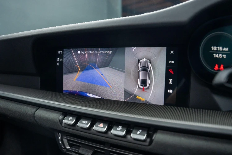 Vehicle Image 8