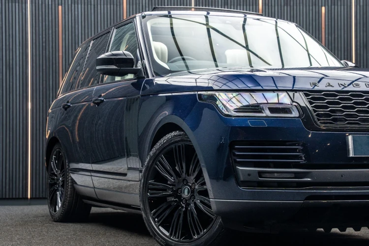 Vehicle Image 7