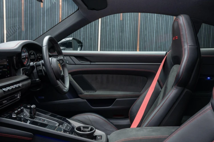 Vehicle Image 39