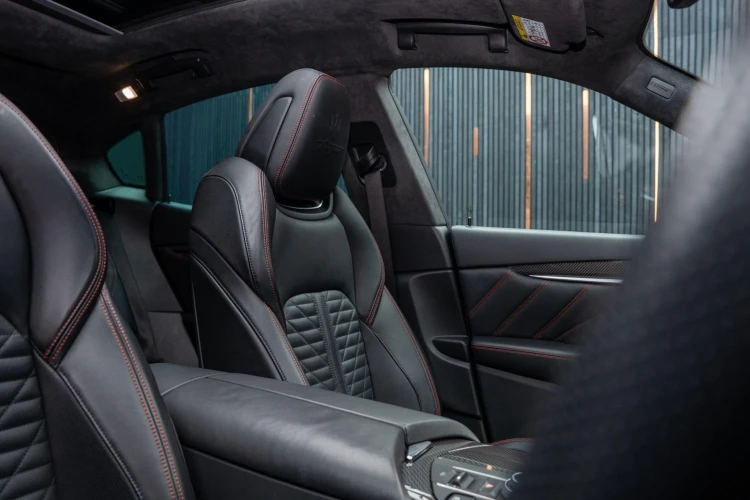 Vehicle Image 40