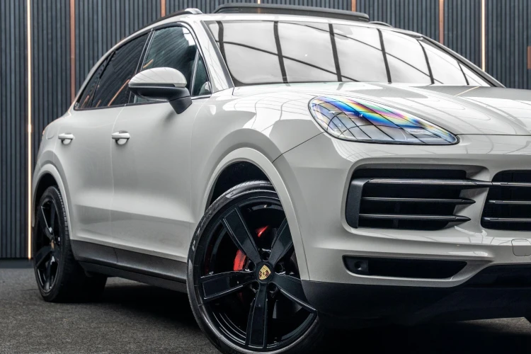 Vehicle Image 7