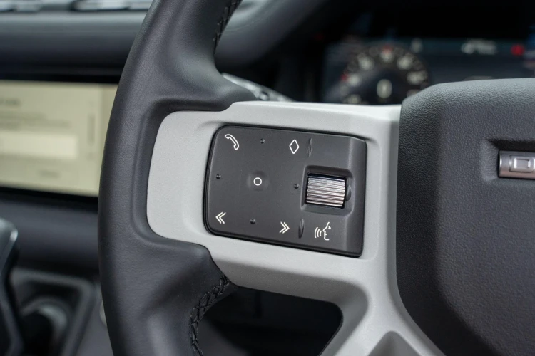 Vehicle Image 22