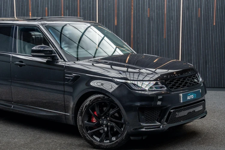 Vehicle Image 9