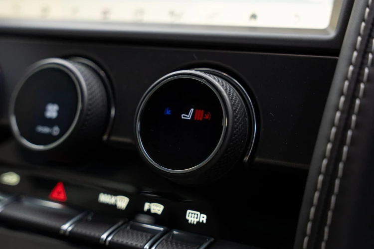 Vehicle Image 22