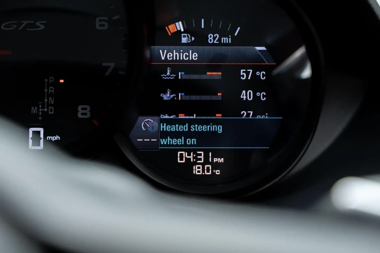 Vehicle Image 38