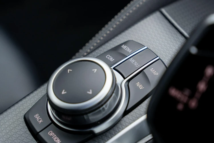 Vehicle Image 36