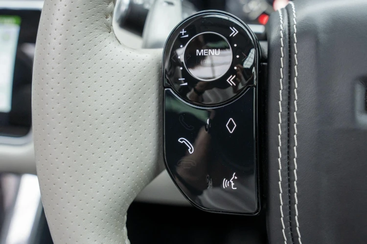 Vehicle Image 22