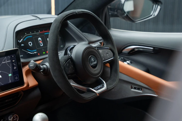 Vehicle Image 37