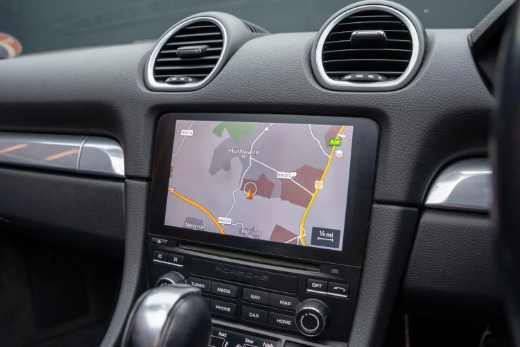 Vehicle Image 8