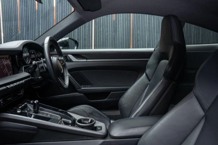 Vehicle Image 31