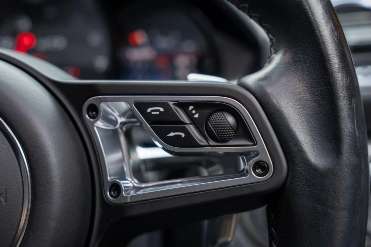 Vehicle Image 37