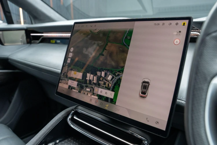 Vehicle Image 10