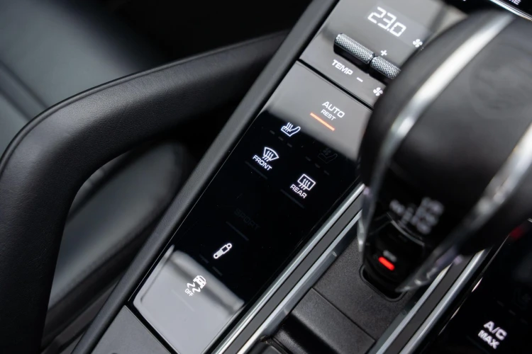 Vehicle Image 31