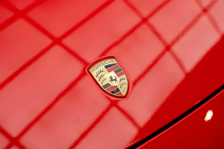 Vehicle Image 25