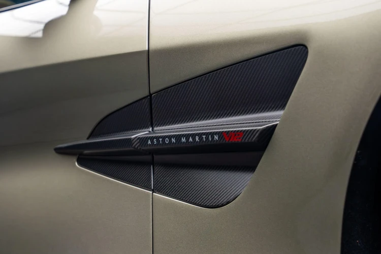 Vehicle Image 40