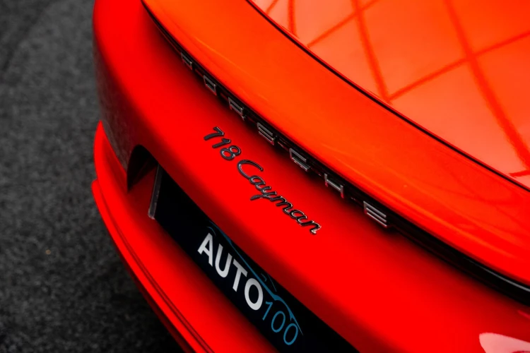 Vehicle Image 23