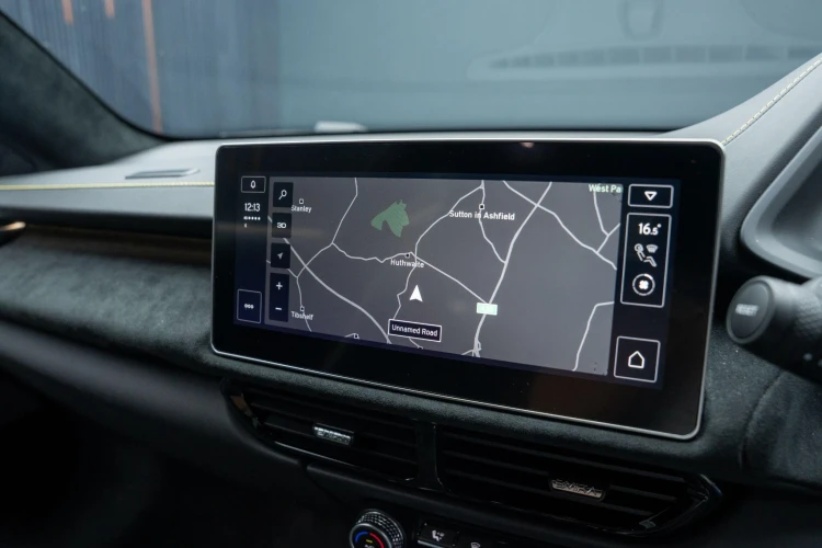 Vehicle Image 10