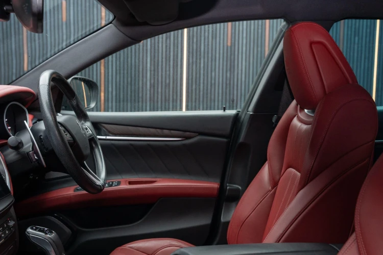 Vehicle Image 45