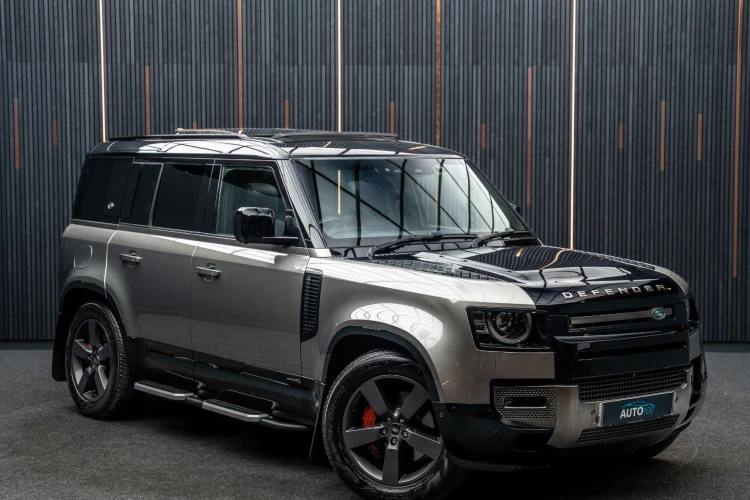 Vehicle Image 5