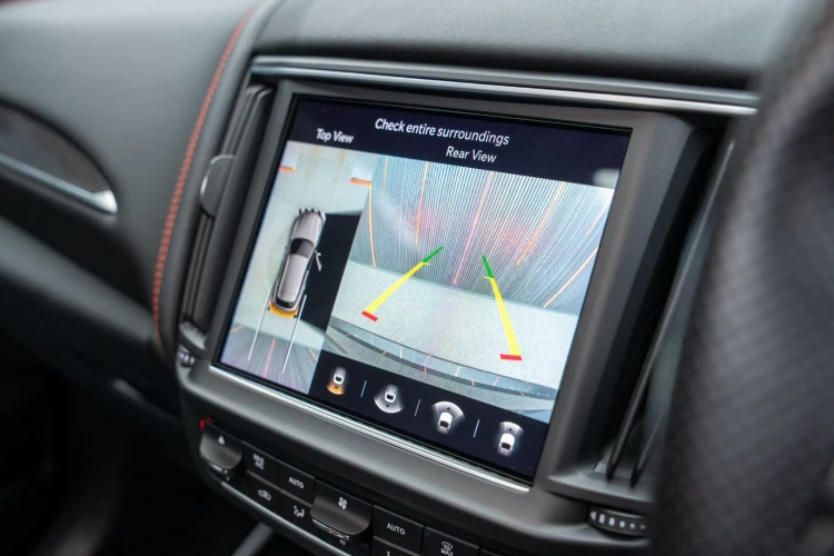 Vehicle Image 10