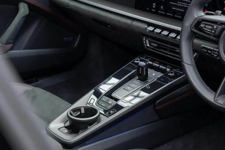 Vehicle Image 37