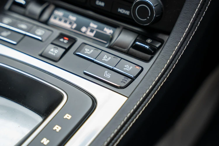 Vehicle Image 20