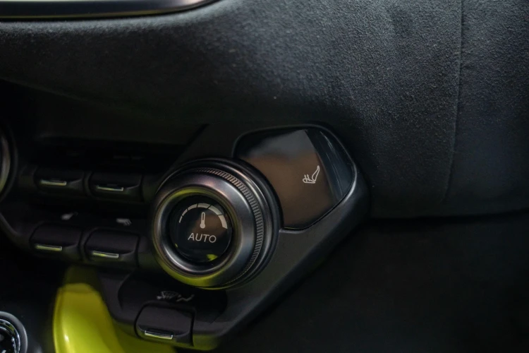 Vehicle Image 30