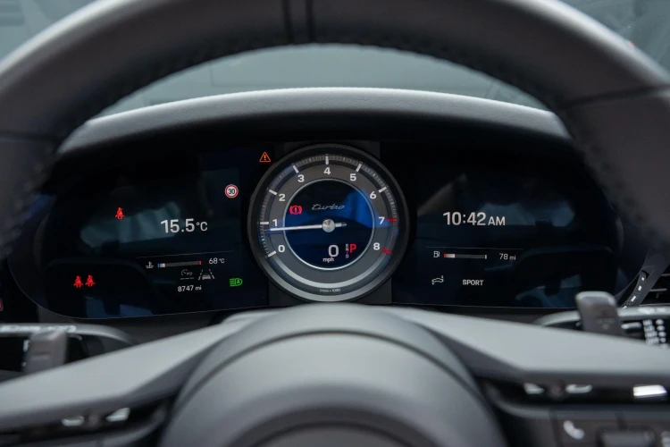 Vehicle Image 30