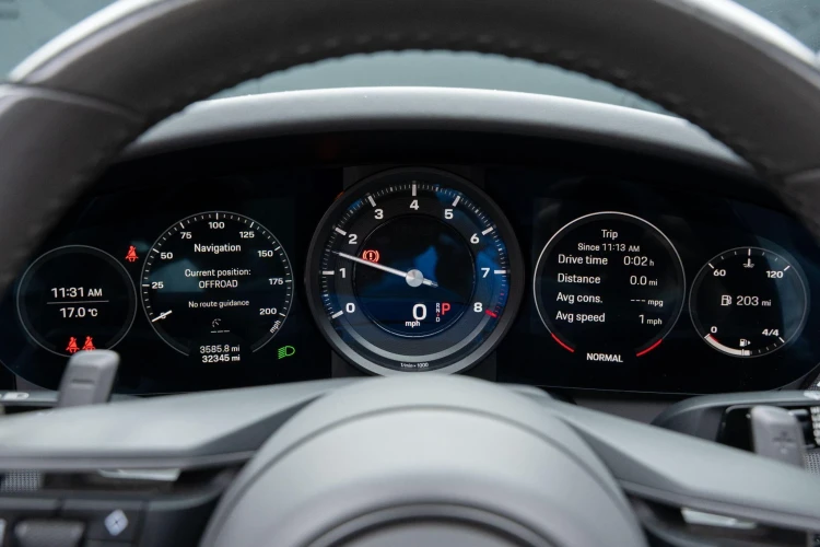 Vehicle Image 33