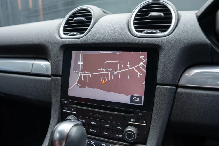 Vehicle Image 8