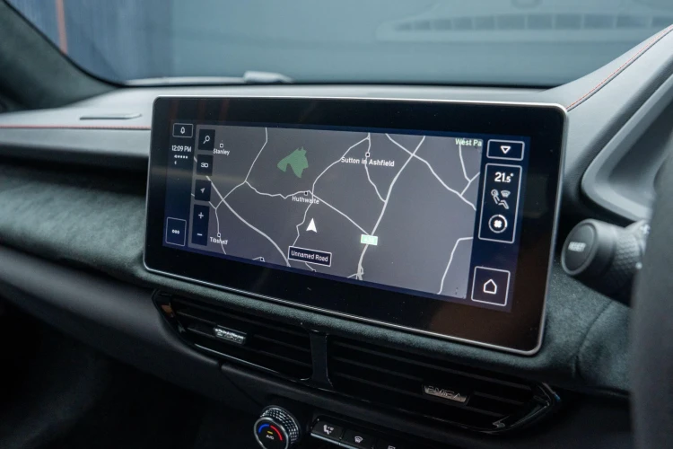 Vehicle Image 10