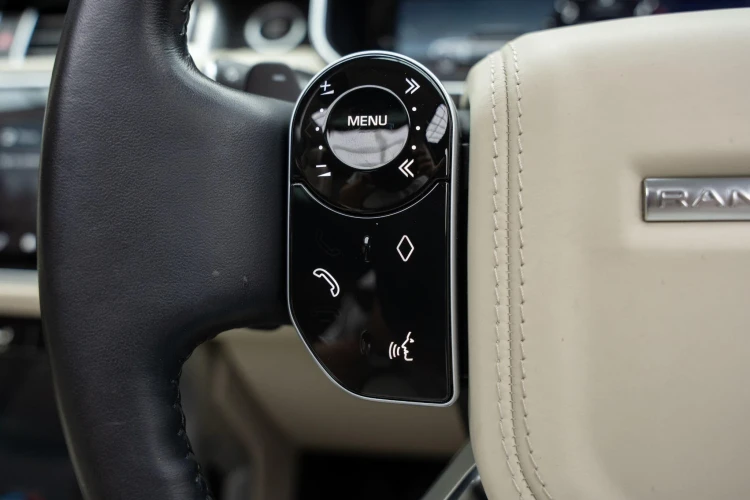 Vehicle Image 22