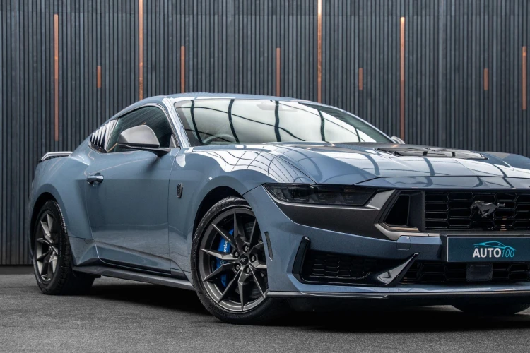 Vehicle Image 7