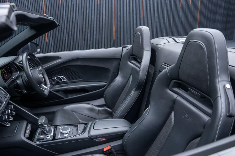 Vehicle Image 45