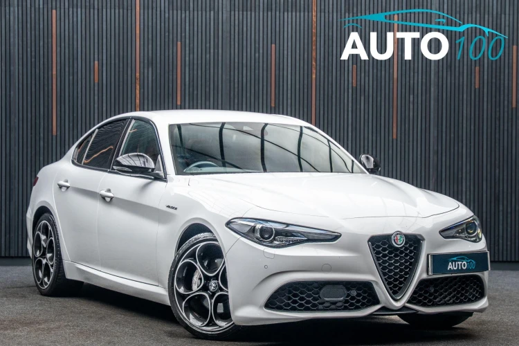 Alfa Romeo Giulia Listing Image